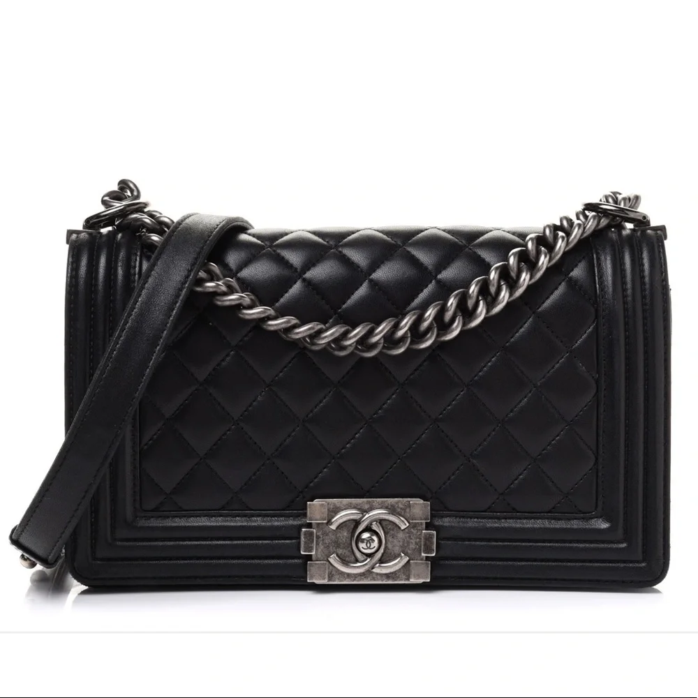 CHANEL Calfskin Quilted Medium Boy Flap Bag Black
